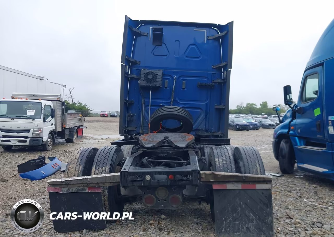 2020 Freightliner New Cascadia 126 VIN:3AKJHHDR7LSKZ8972 - 16
