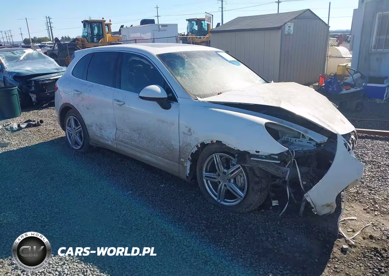 2013 Porsche Cayenne Hybrid S