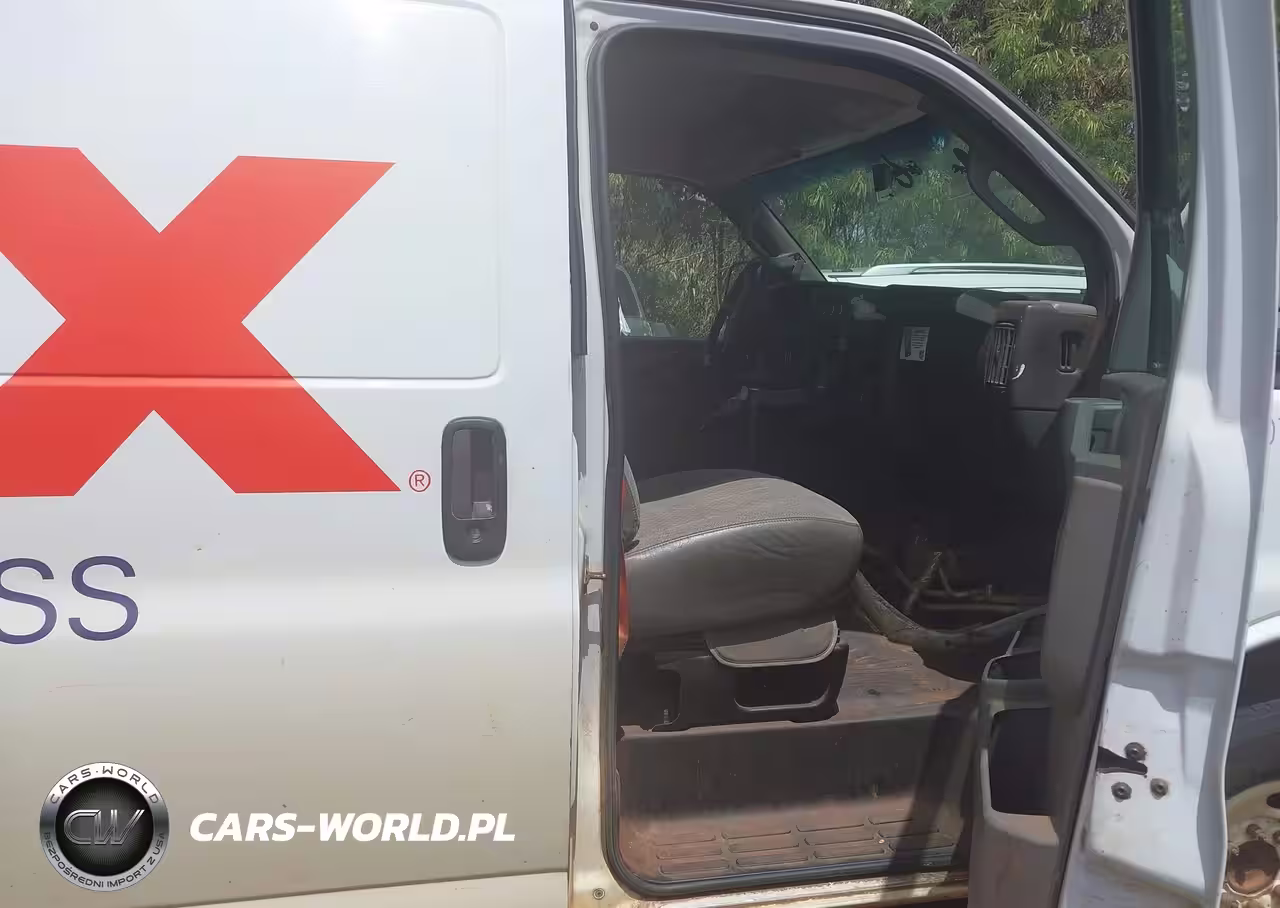 2018 Chevrolet Express 2500 Work Van