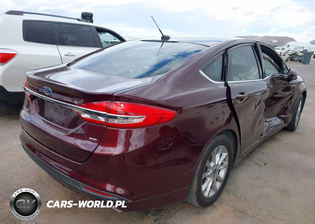 2017 Ford Fusion Se VIN:3FA6P0H79HR178952 - 4