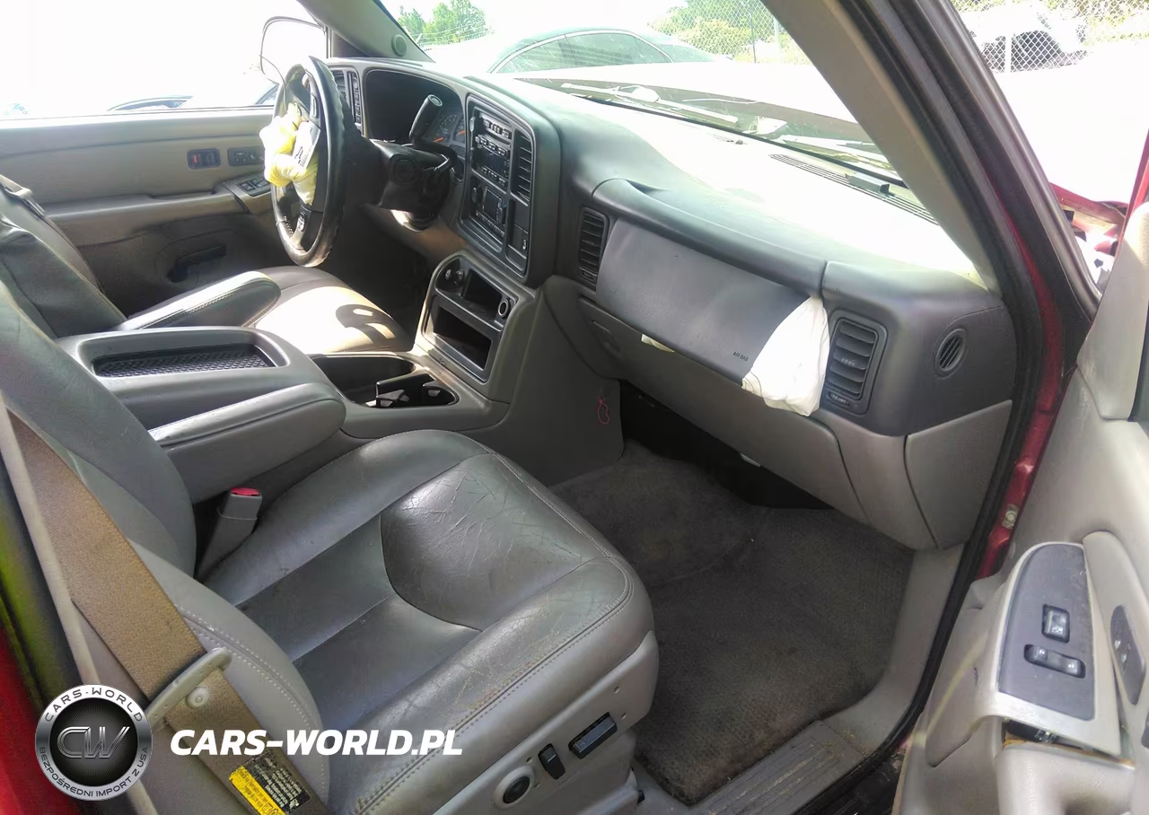 2005 Chevrolet Tahoe Z71 VIN:1GNEK13T65R274390 - 5