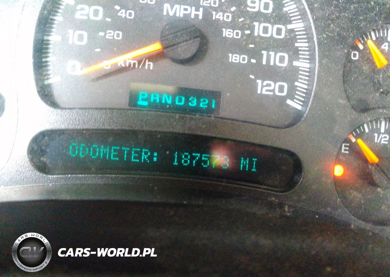2005 Chevrolet Tahoe Z71 VIN:1GNEK13T65R274390 - 7