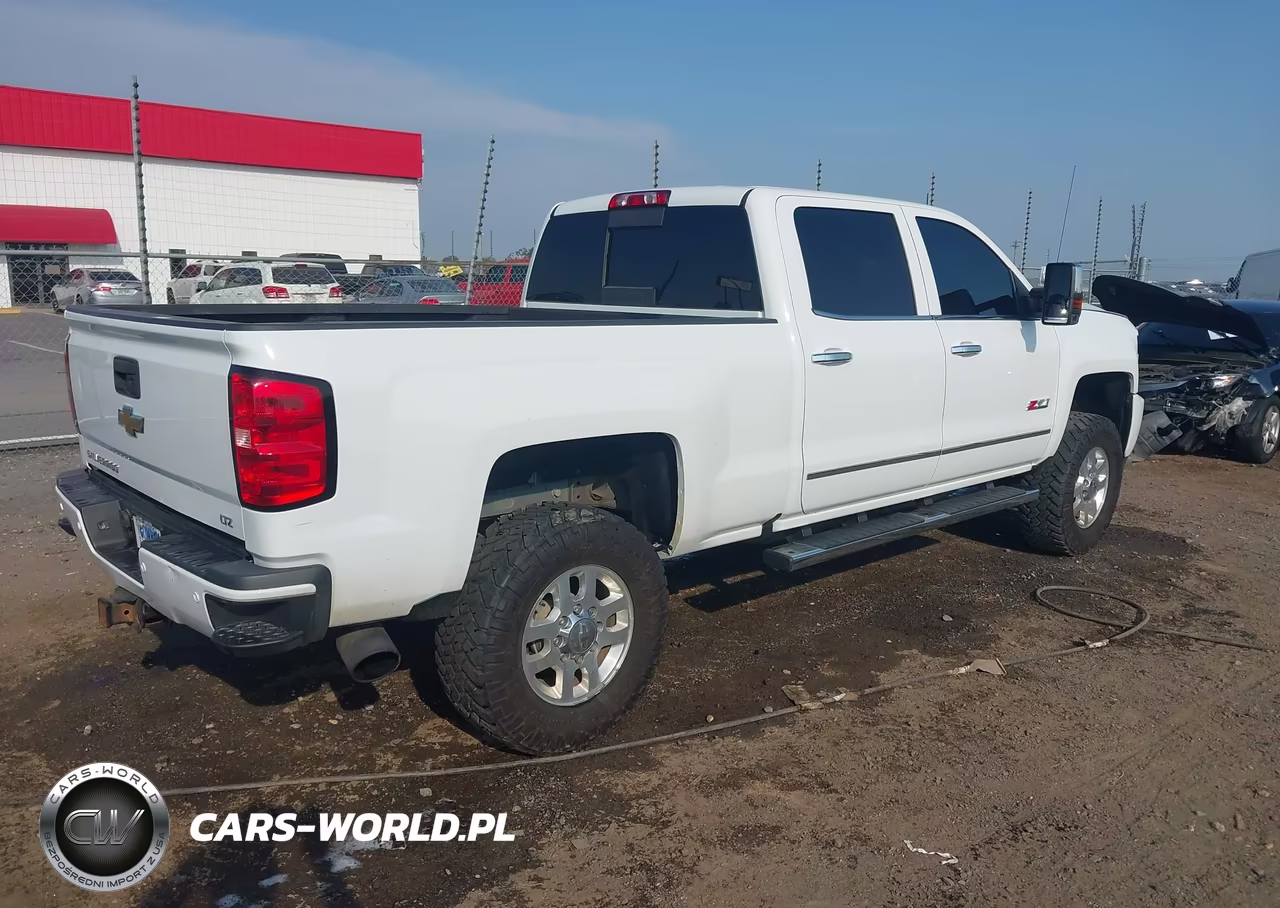 2018 Chevrolet Silverado 2500Hd Ltz VIN:1GC1KWEY5JF245049 - 4
