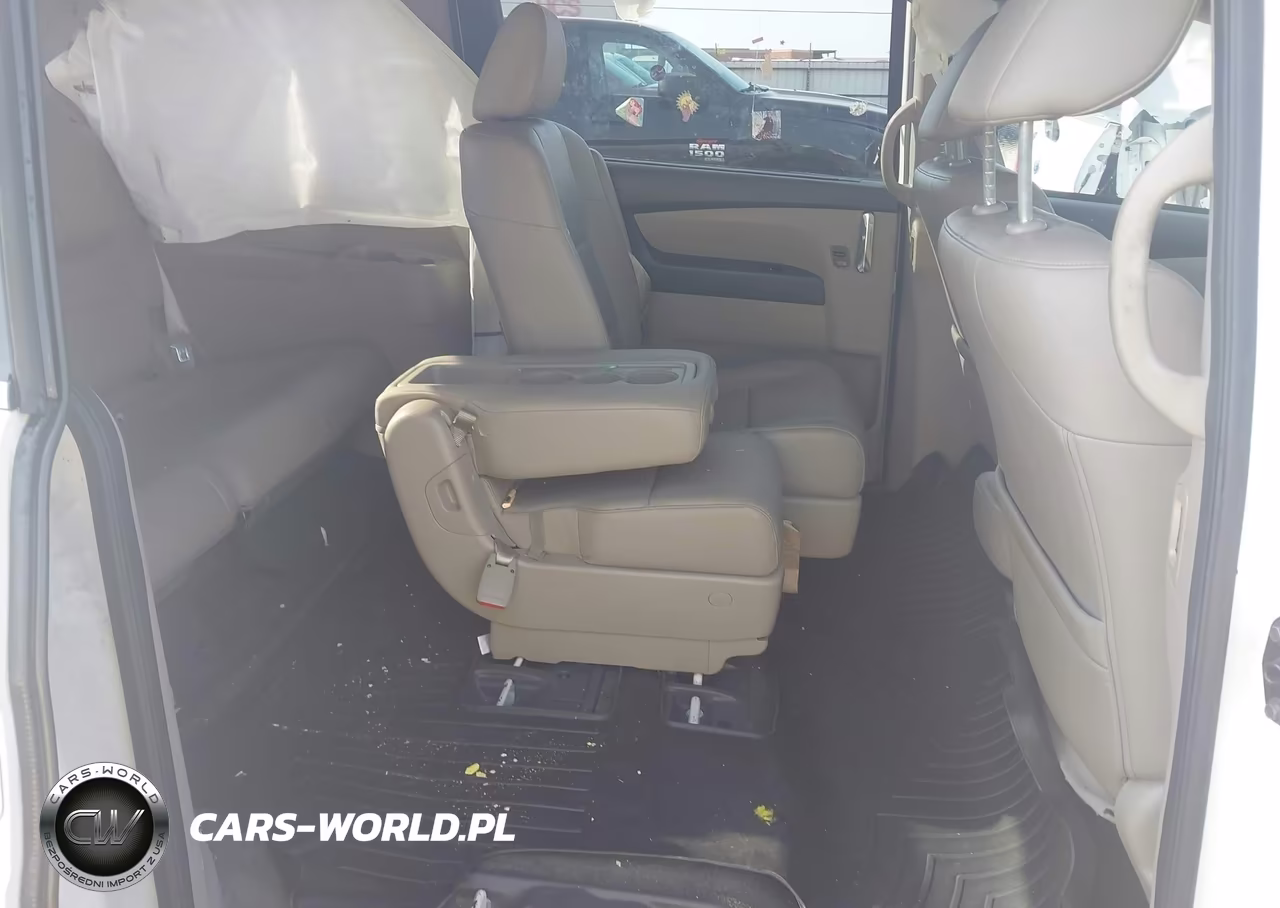 2016 Honda Odyssey Touring-Touring Elite VIN:5FNRL5H90GB106748 - 8