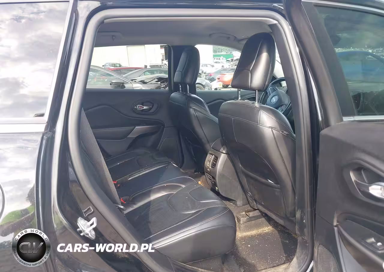 2019 Jeep Cherokee Limited 4X4 VIN:1C4PJMDX2KD423507 - 8