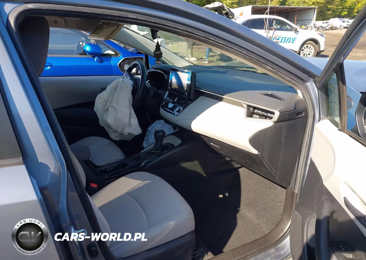 2022 Toyota Corolla Hybrid Le VIN:JTDEAMDE7N3013284 - 5