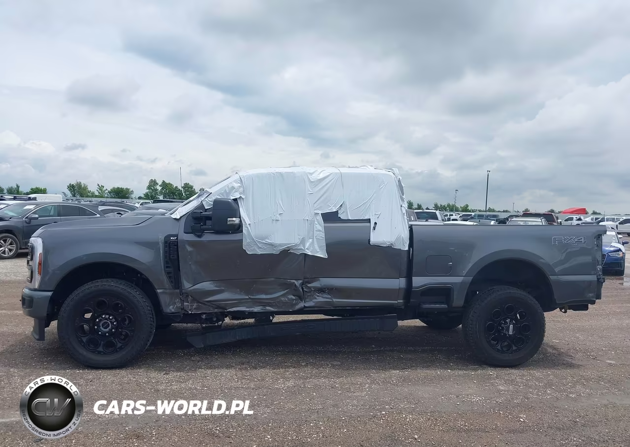 2025 Ford F-250 Xlt VIN:1FT8W2BN9SEC42068 - 16