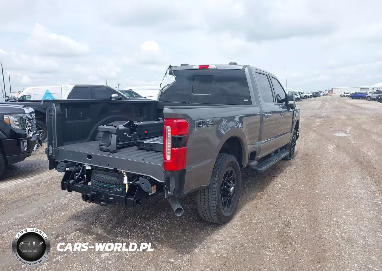 2025 Ford F-250 Xlt VIN:1FT8W2BN9SEC42068 - 4