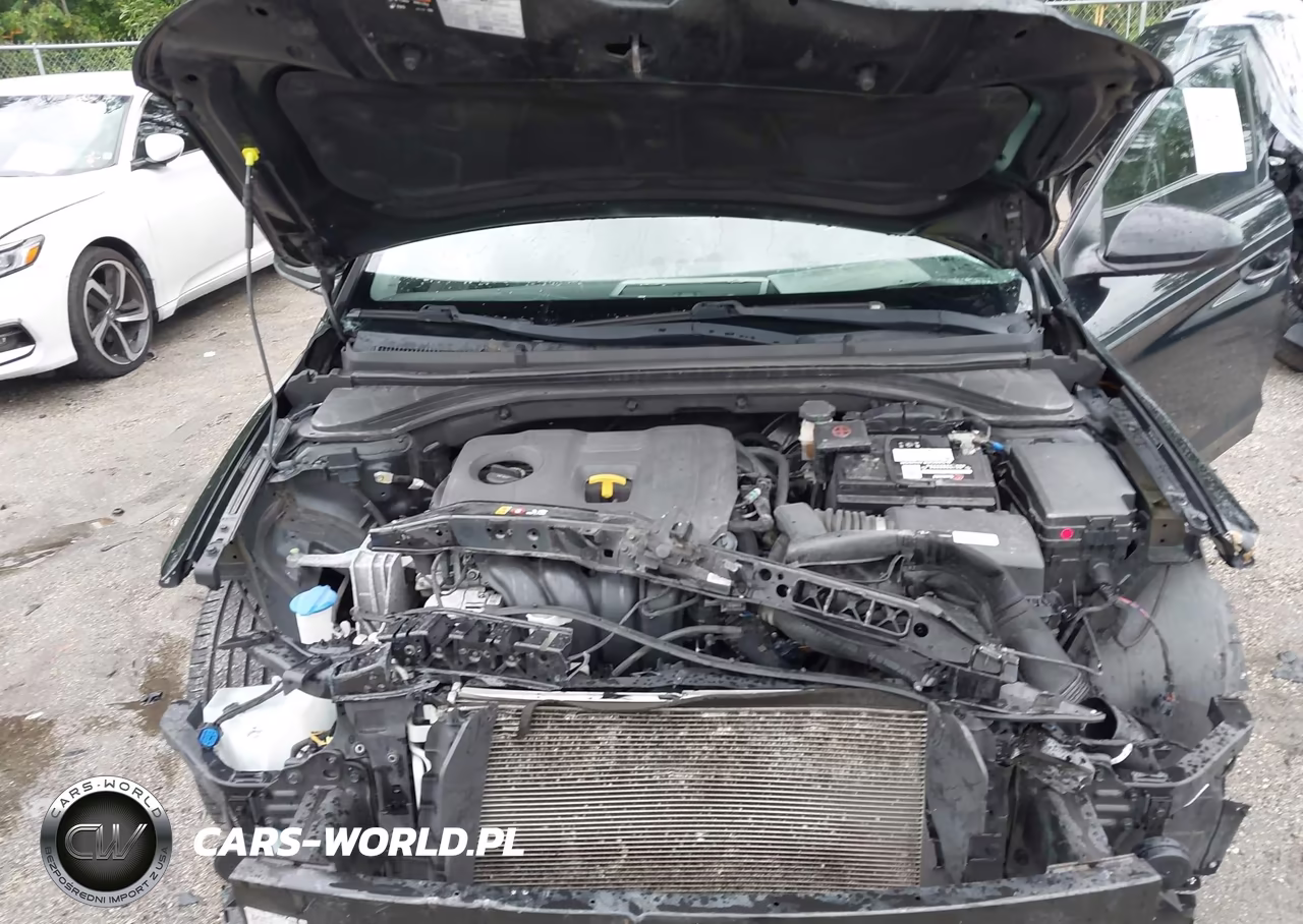 2018 Hyundai Elantra Sel VIN:5NPD84LF3JH333203 - 10