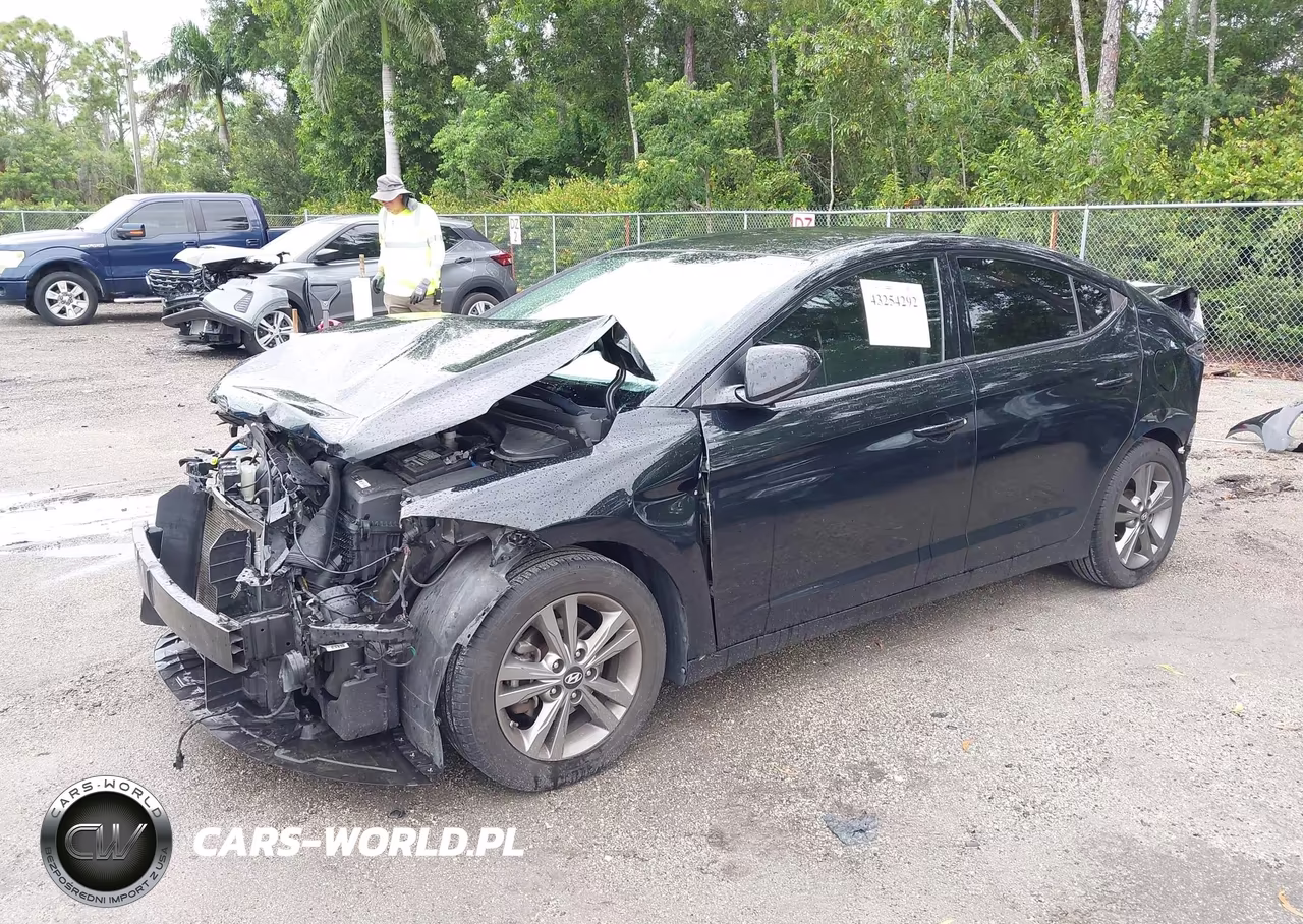 2018 Hyundai Elantra Sel VIN:5NPD84LF3JH333203 - 2