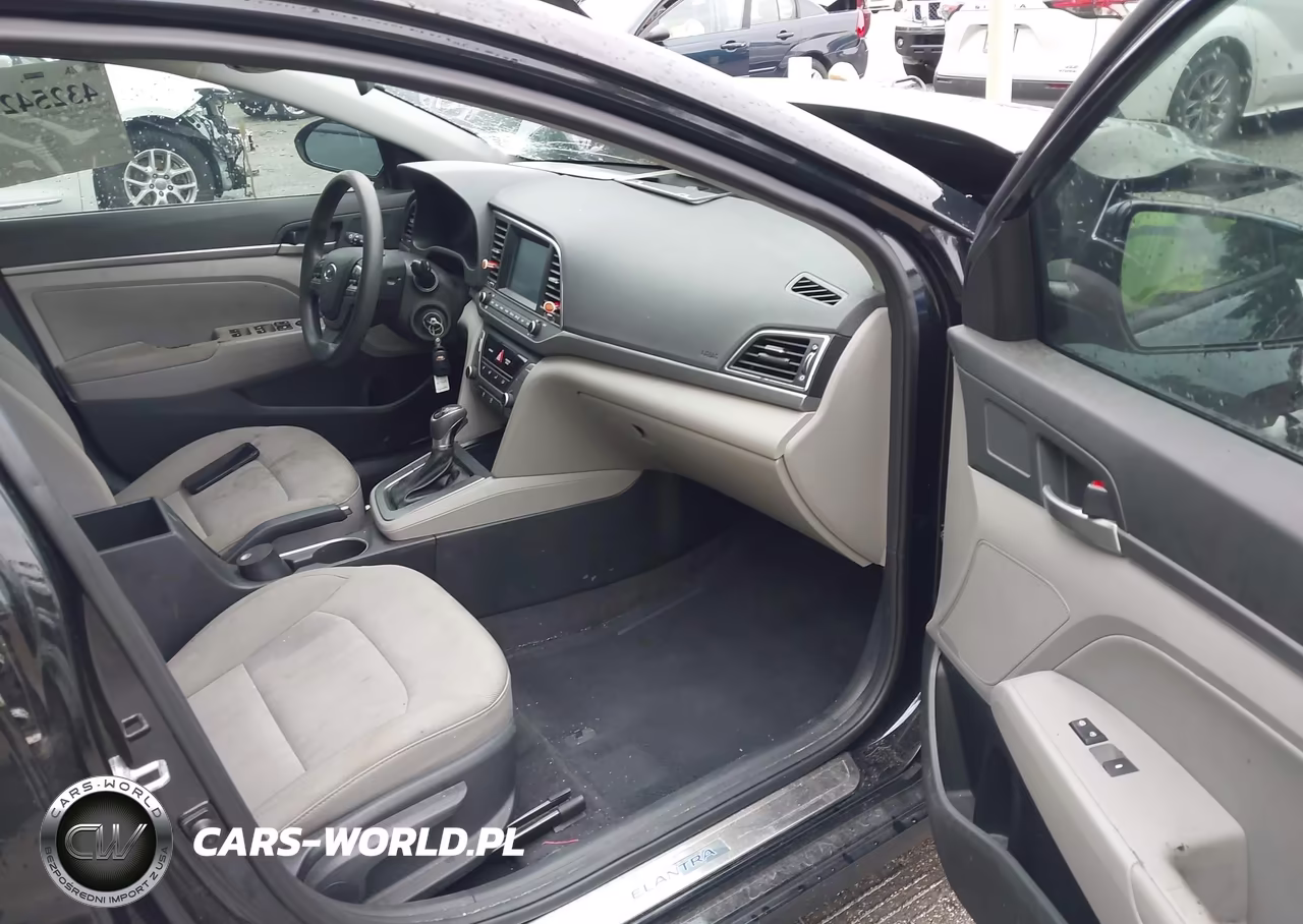 2018 Hyundai Elantra Sel VIN:5NPD84LF3JH333203 - 5