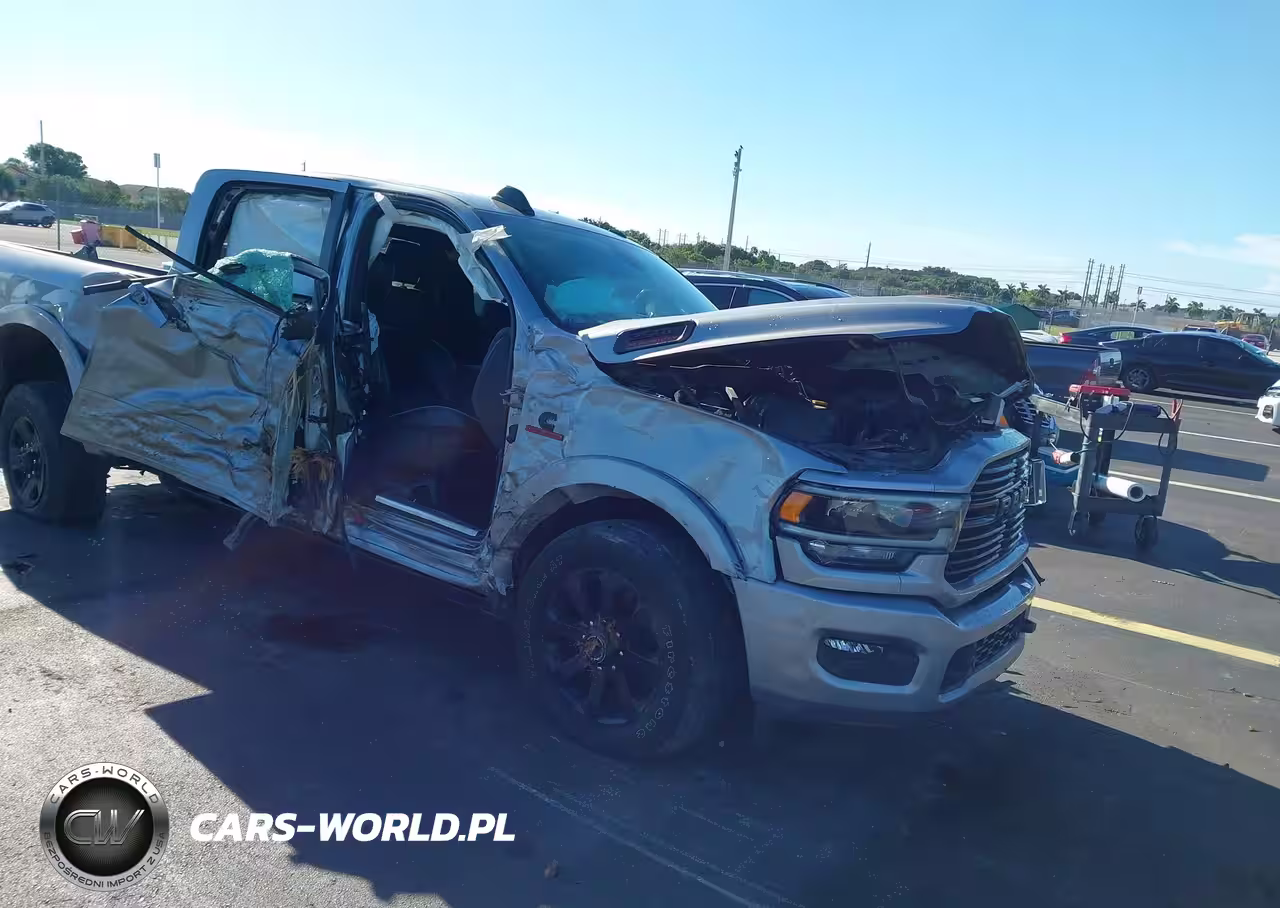 2020 Ram 2500 Laramie 4X4 6'4 Box