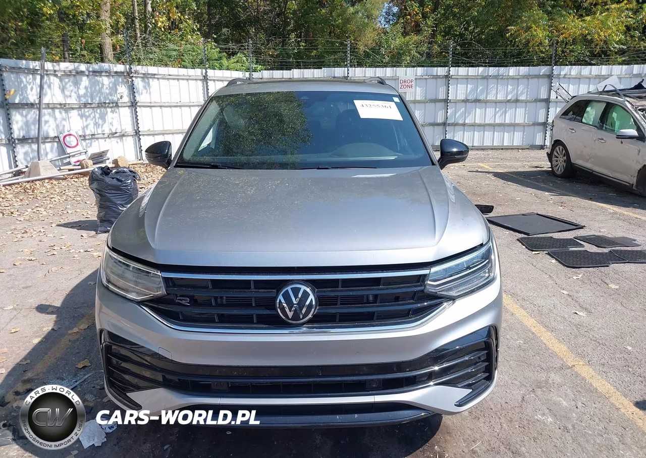 2024 Volkswagen Tiguan 2.0T Se R-Line Black VIN:3VV8B7AX3RM044278 - 13