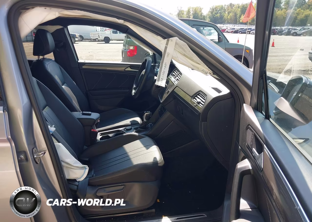 2024 Volkswagen Tiguan 2.0T Se R-Line Black VIN:3VV8B7AX3RM044278 - 5