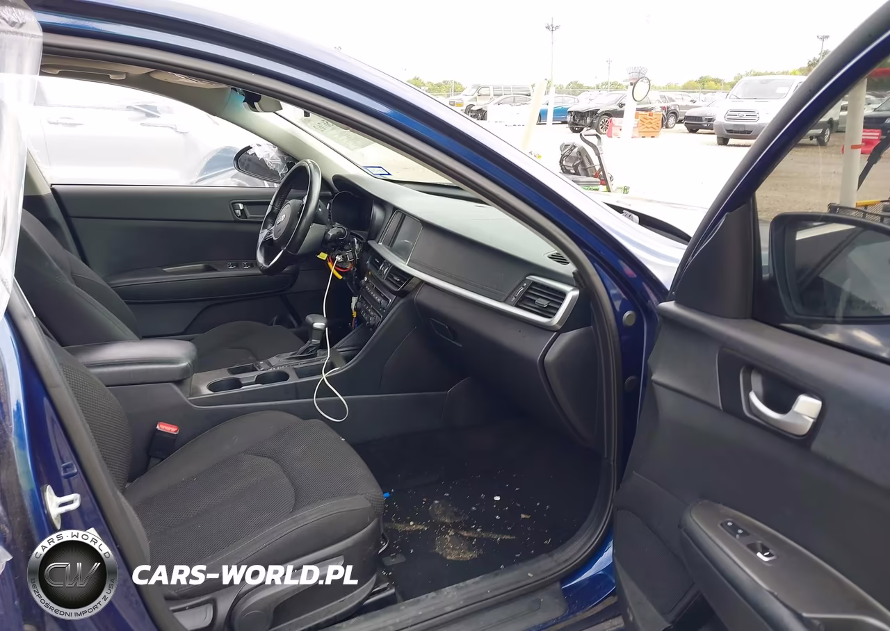 2019 Kia Optima Lx VIN:5XXGT4L36KG334778 - 5