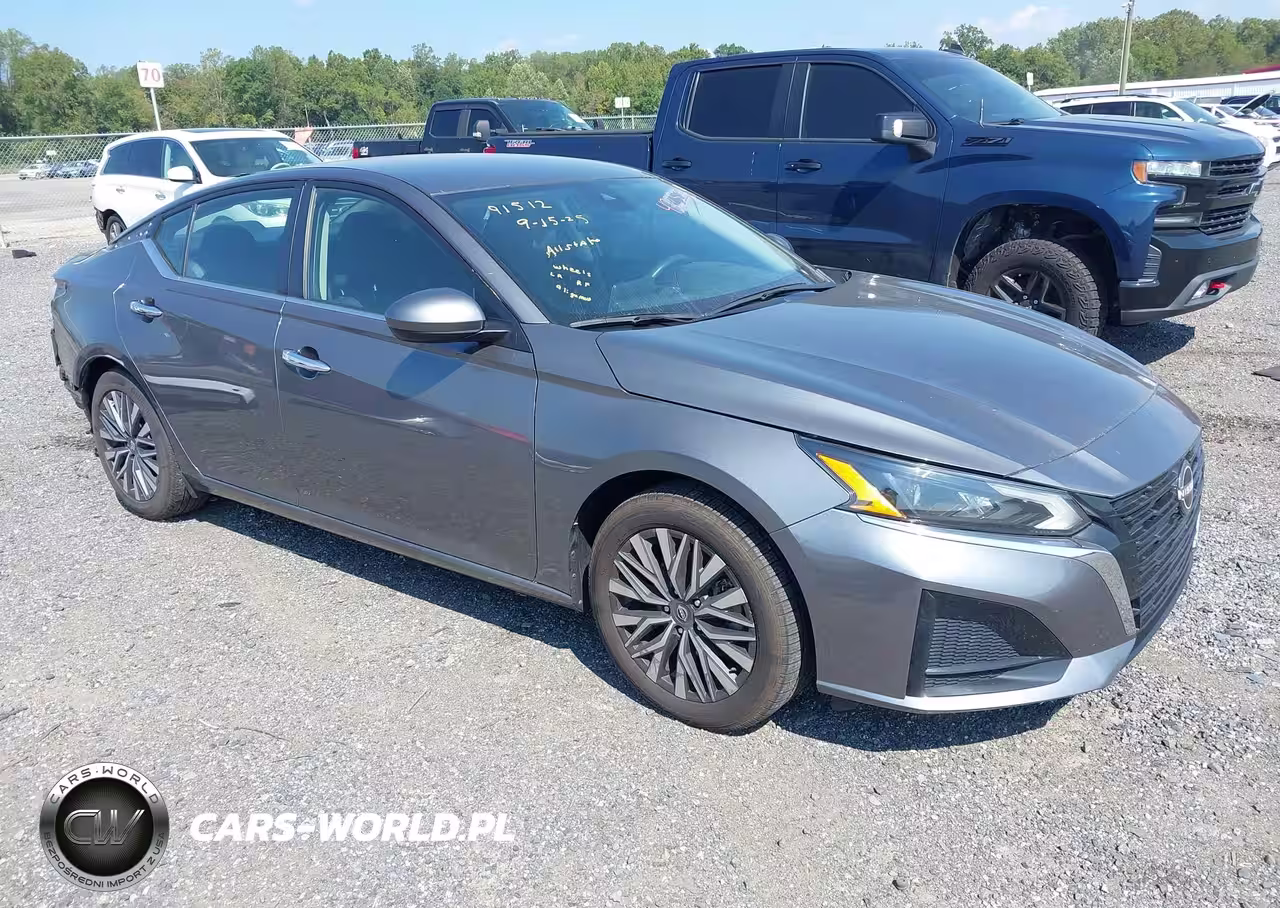 2023 Nissan Altima Sv Fwd