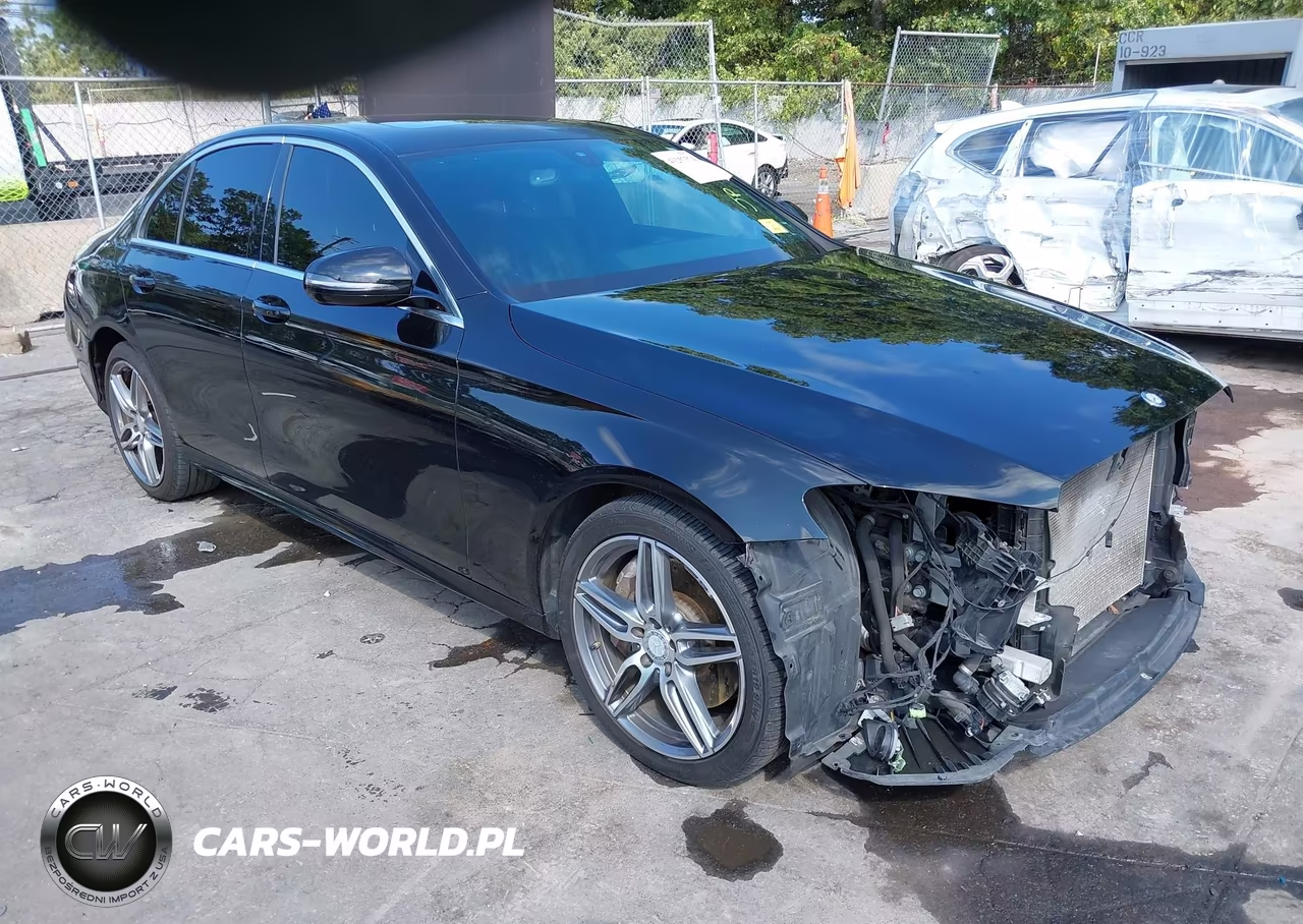 2017 Mercedes-Benz E 300