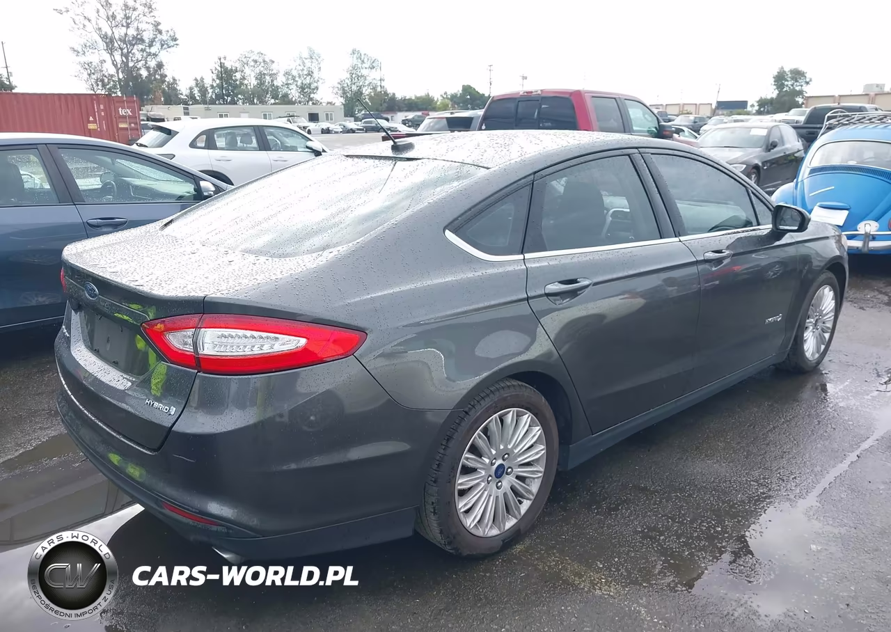 2016 Ford Fusion Hybrid S VIN:3FA6P0UU2GR405702 - 4
