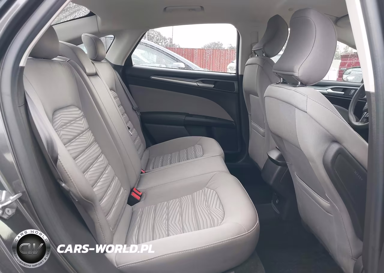 2016 Ford Fusion Hybrid S VIN:3FA6P0UU2GR405702 - 8