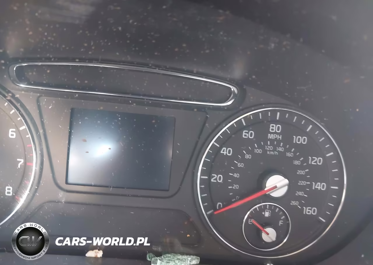 2018 Kia Sorento 2.4L Lx VIN:5XYPG4A3XJG339483 - 7