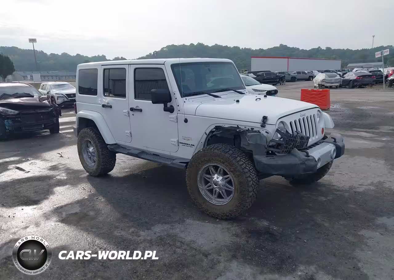 2013 Jeep Wrangler Unlimited Sahara