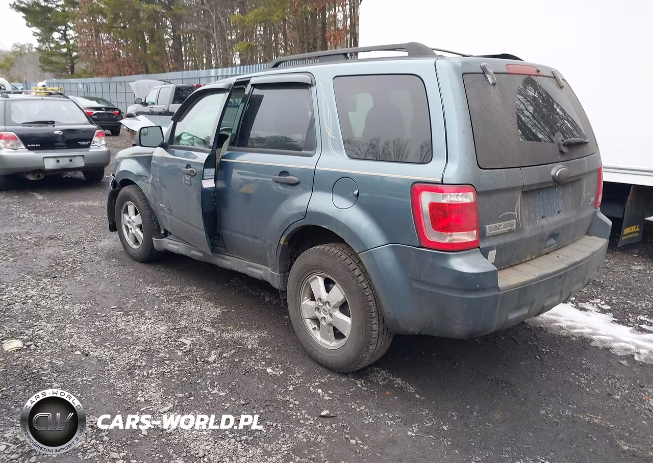 2010 Ford Escape Xlt VIN:1FMCU9DG2AKB65109 - 3