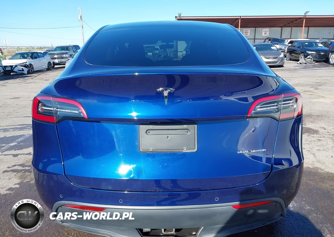2021 Tesla Model Y Long Range Dual Motor All-Wheel Drive VIN:5YJYGDEE3MF303713 - 17