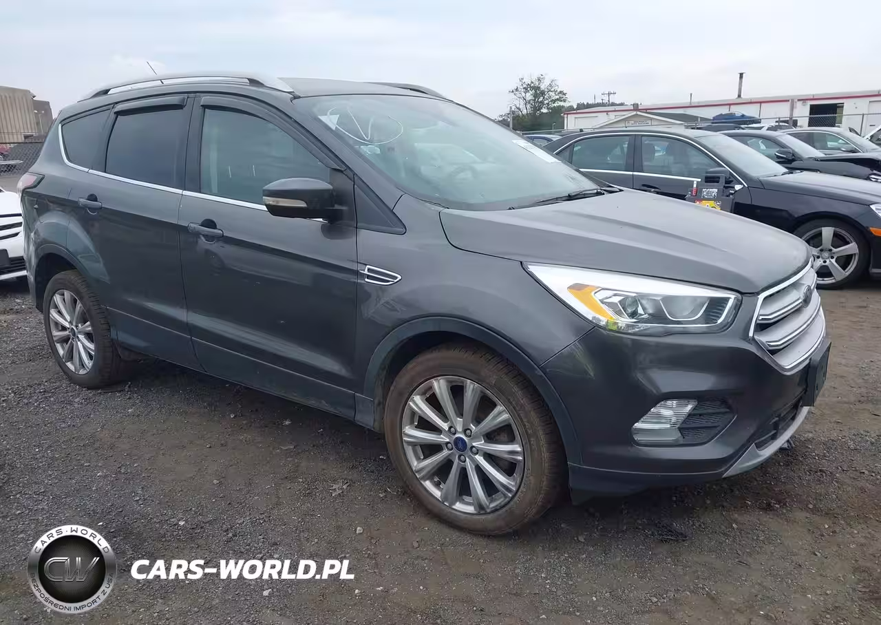 2017 FORD ESCAPE TITANIUM