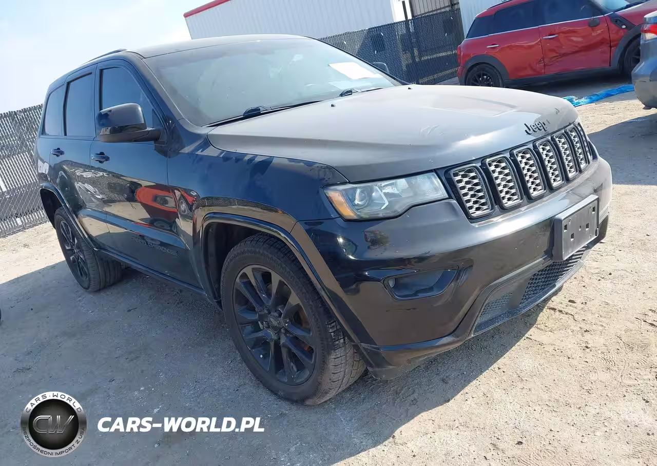 2017 Jeep Grand Cherokee Altitude 4X2