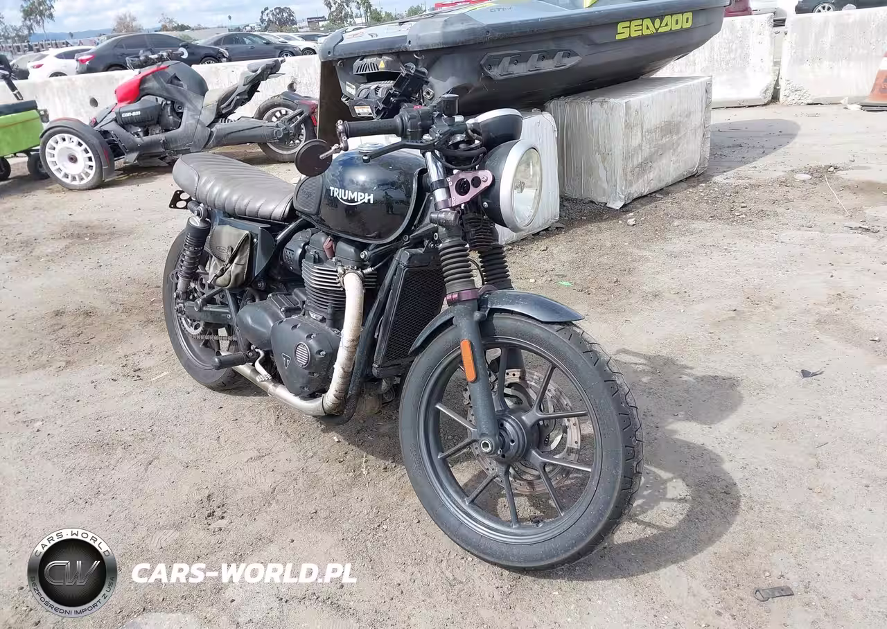 2016 Triumph Motorcycle Street Twin