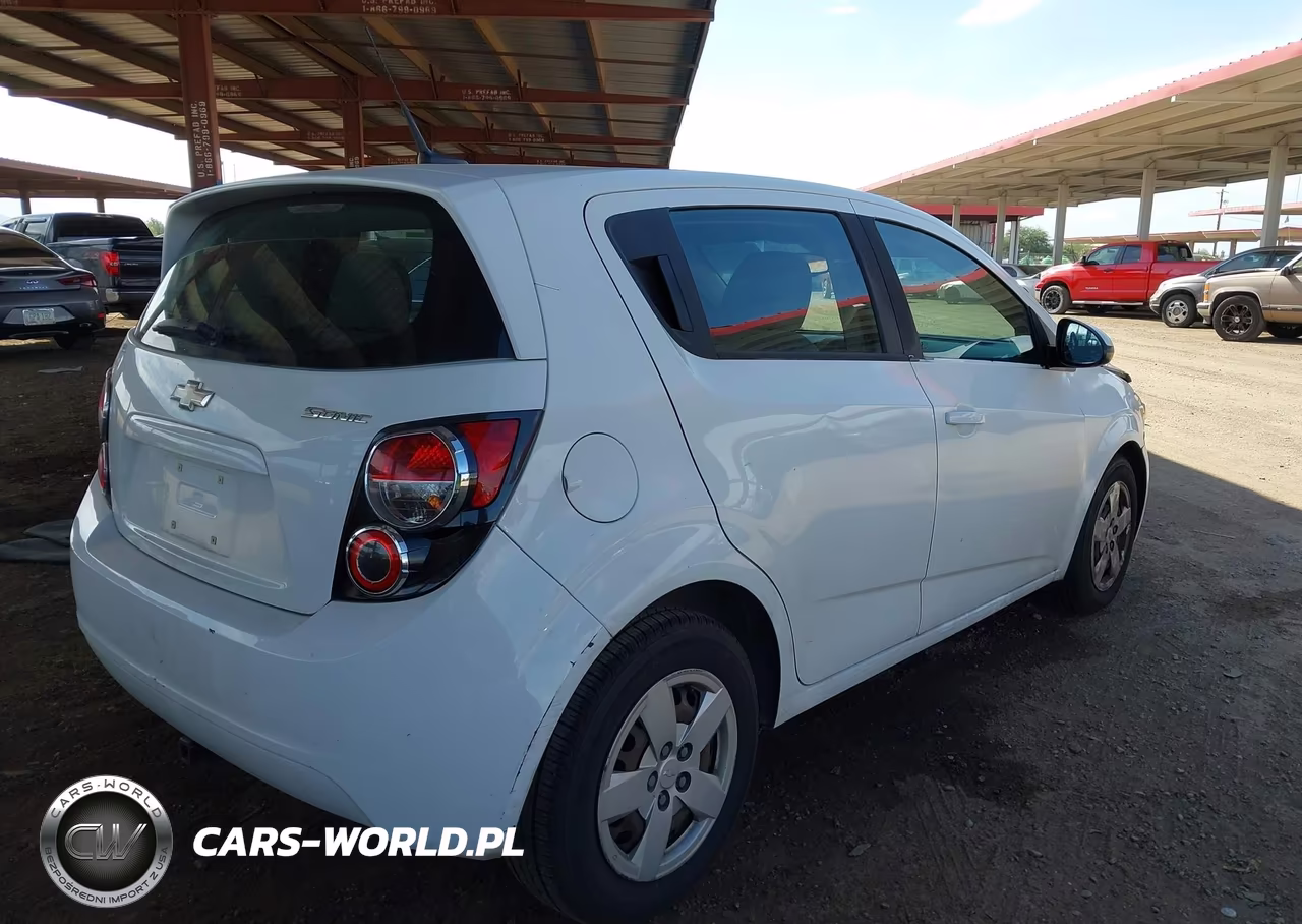 2013 Chevrolet Sonic Ls Auto VIN:1G1JA6SH6D4118844 - 4