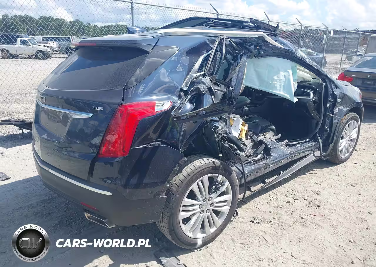 2017 Cadillac Xt5 Premium Luxury VIN:1GYKNCRS4HZ290650 - 4