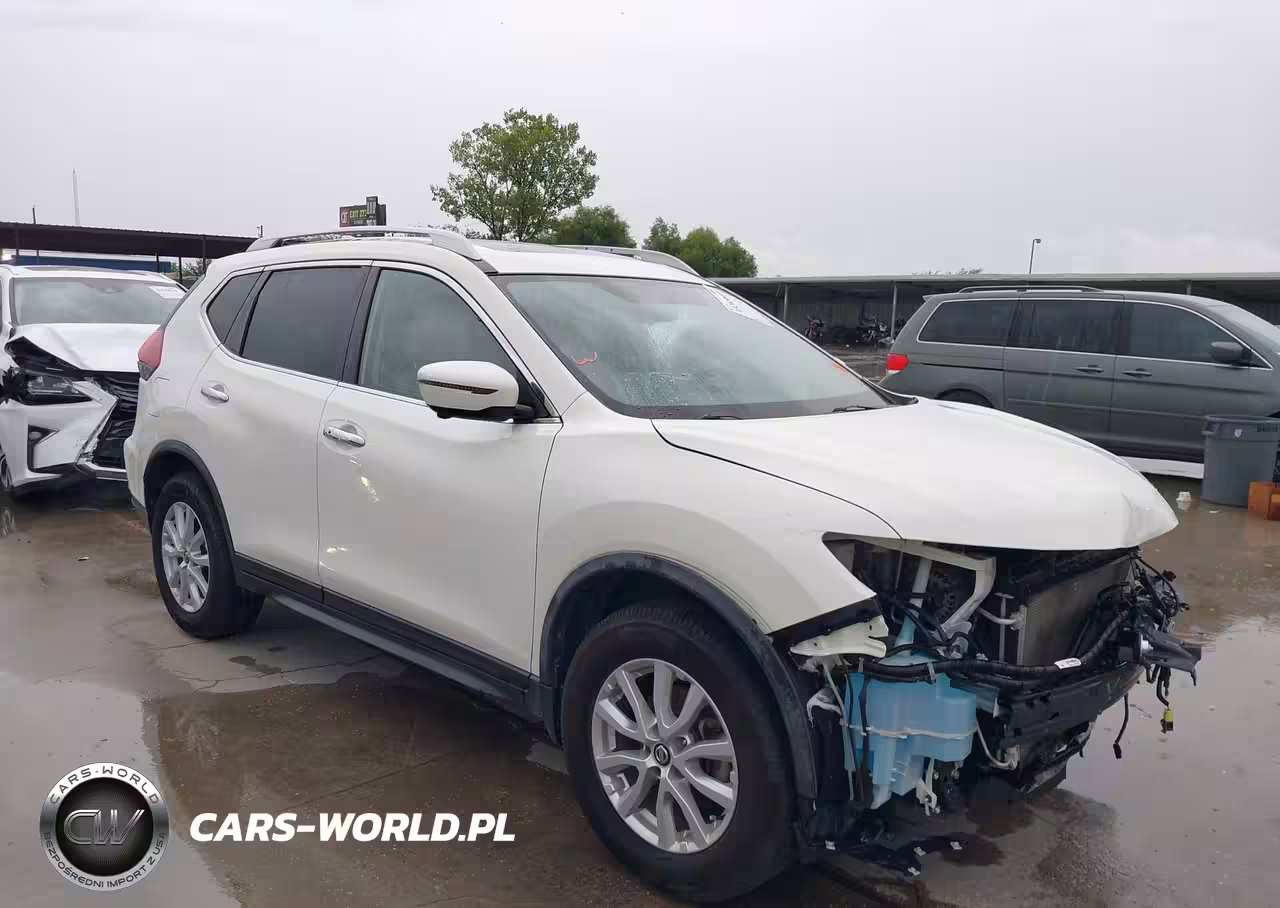 2018 Nissan Rogue Sv