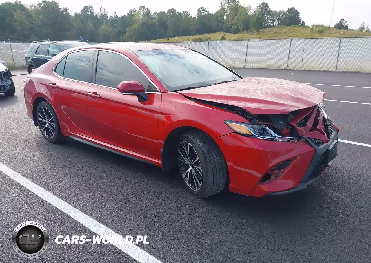 2020 Toyota Camry Se