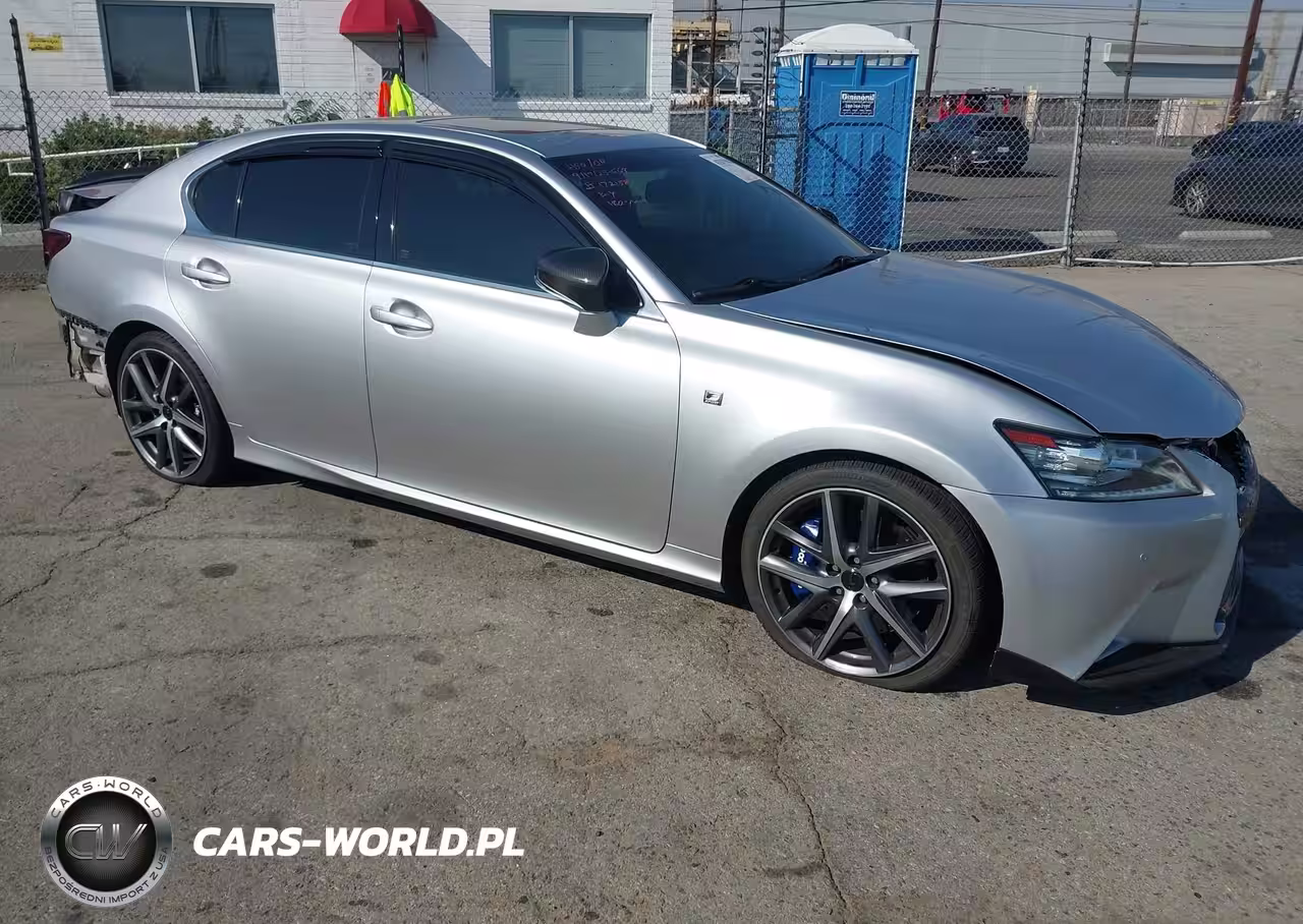 LEXUS