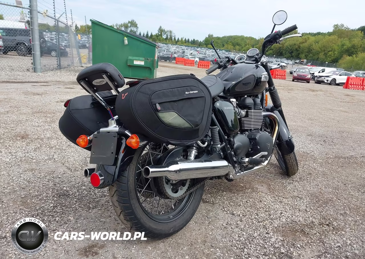 2015 Triumph Motorcycle Bonneville T100 VIN:SMT910K13FT668345 - 4
