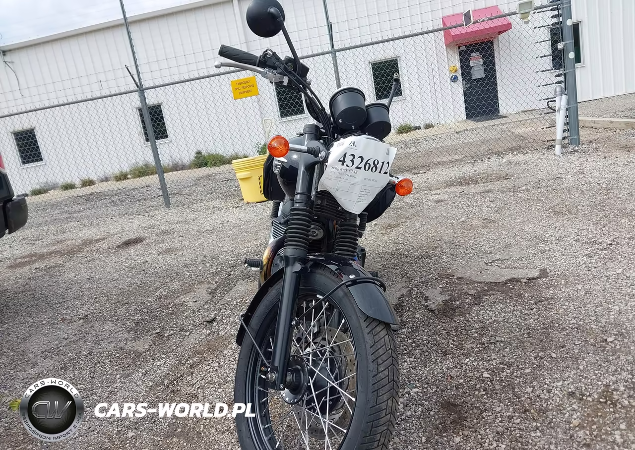 2015 Triumph Motorcycle Bonneville T100 VIN:SMT910K13FT668345 - 5