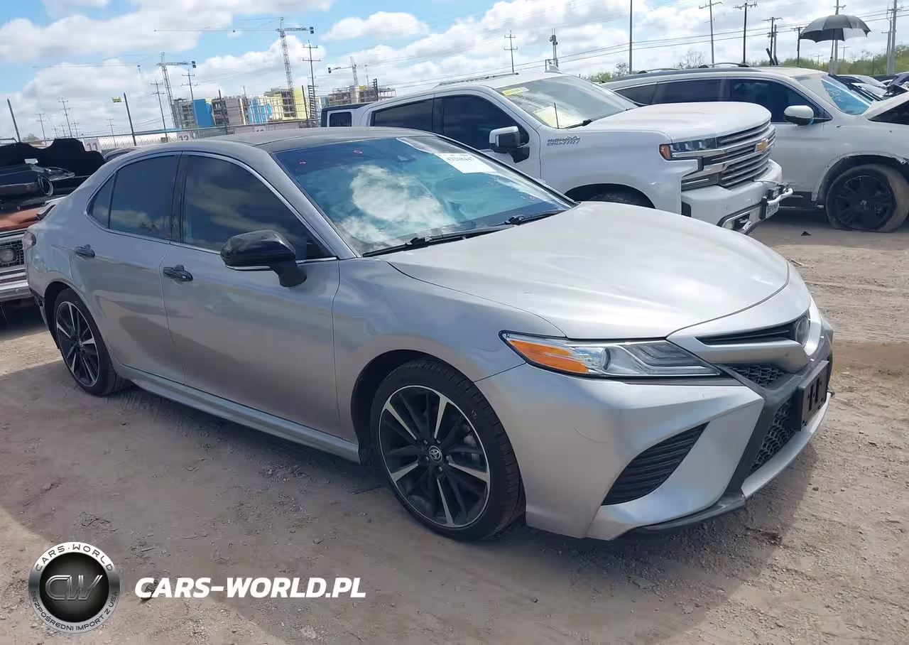 2020 Toyota Camry Xse