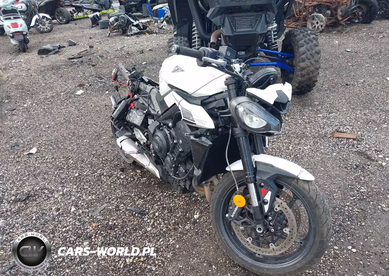 2024 Triumph Motorcycle Street Triple 765 R