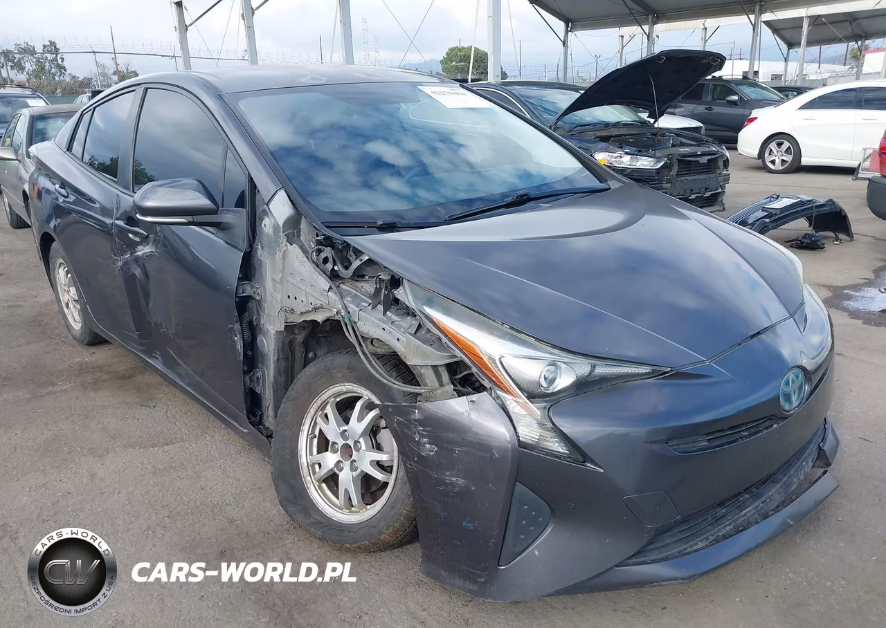 2016 Toyota Prius Two