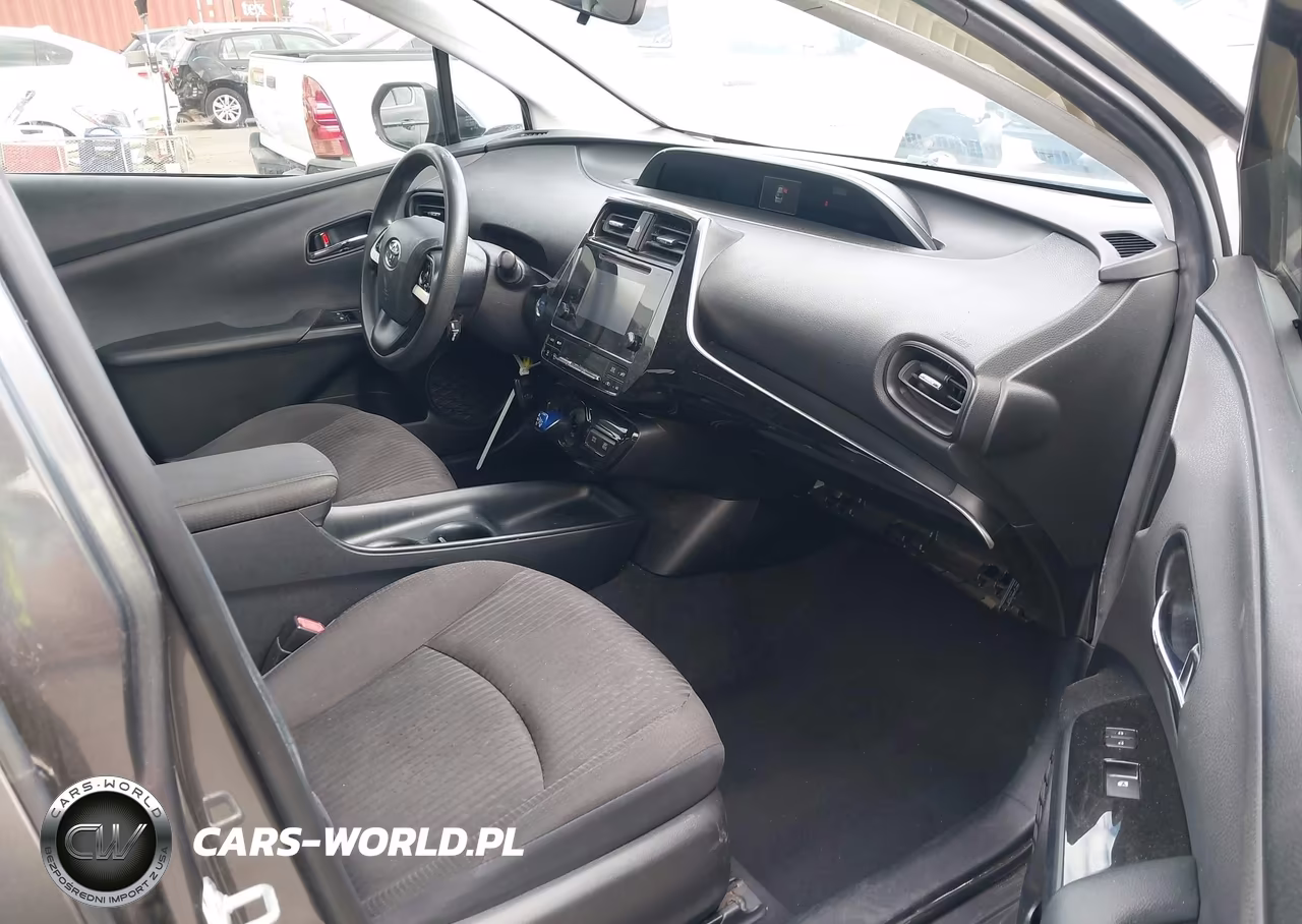 2016 Toyota Prius Two VIN:JTDKBRFU9G3523740 - 5