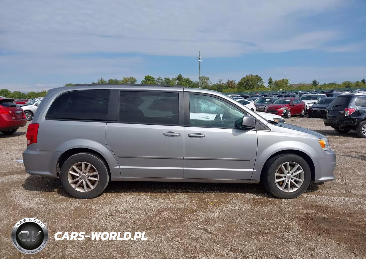 2015 Dodge Grand Caravan Sxt VIN:2C4RDGCGXFR566629 - 13