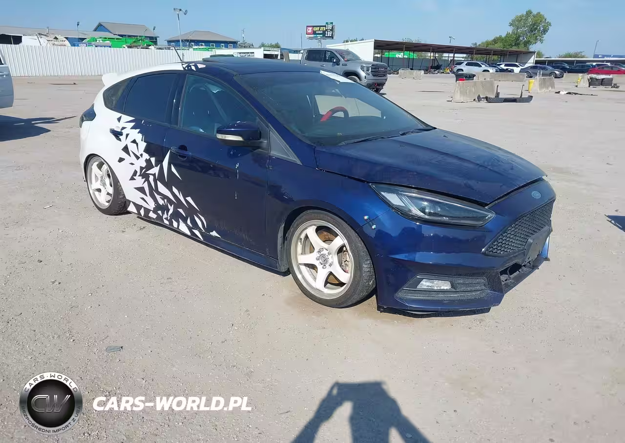 2016 Ford Focus St
