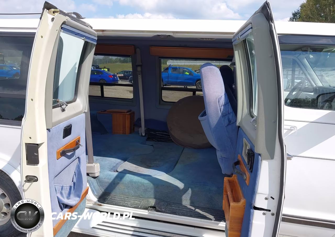 1993 Dodge Ram Van B250 VIN:2B6HB21Y2PK523255 - 8