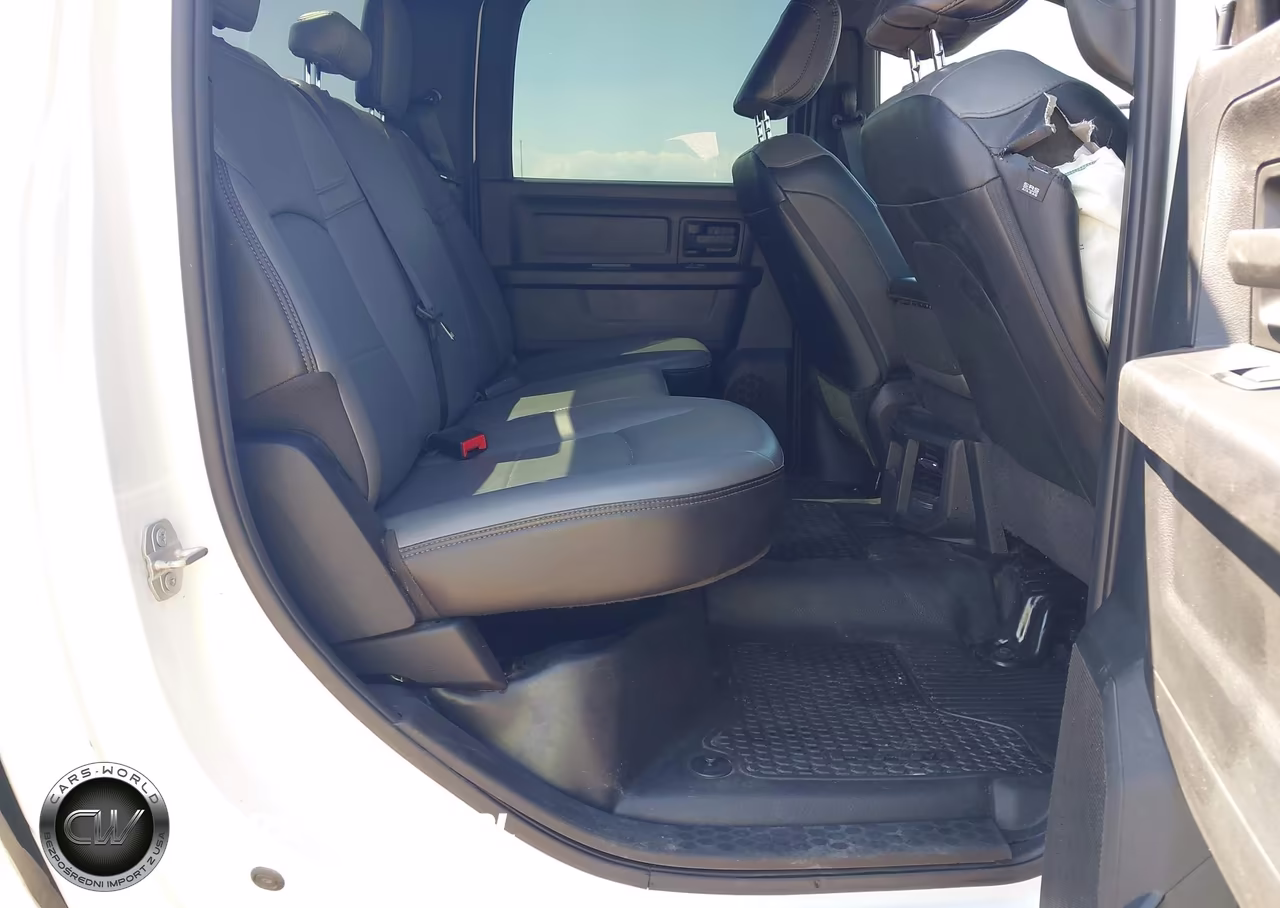 2024 Ram 2500 Tradesman 4X4 6'4 Box VIN:3C6UR5CJ0RG306401 - 8