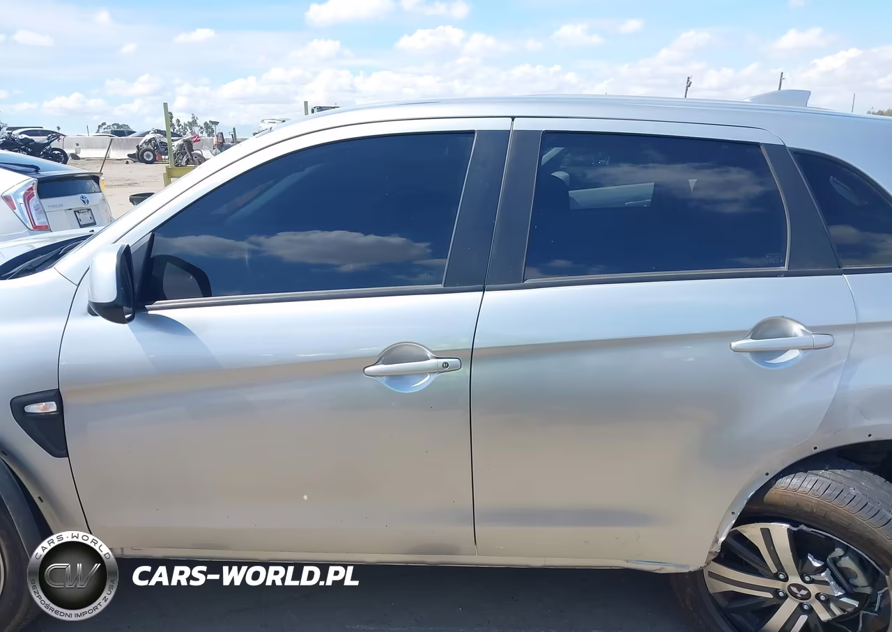 2024 Mitsubishi Outlander Sport 2.0 Es -2.0 Le -2.0 Ralliart -2.0 S -2.0 Se -2.0 Trail Edition -Es-Le-Ralliart-S-Se-Trail Edition VIN:JA4ARUAU7RU010947 - 14
