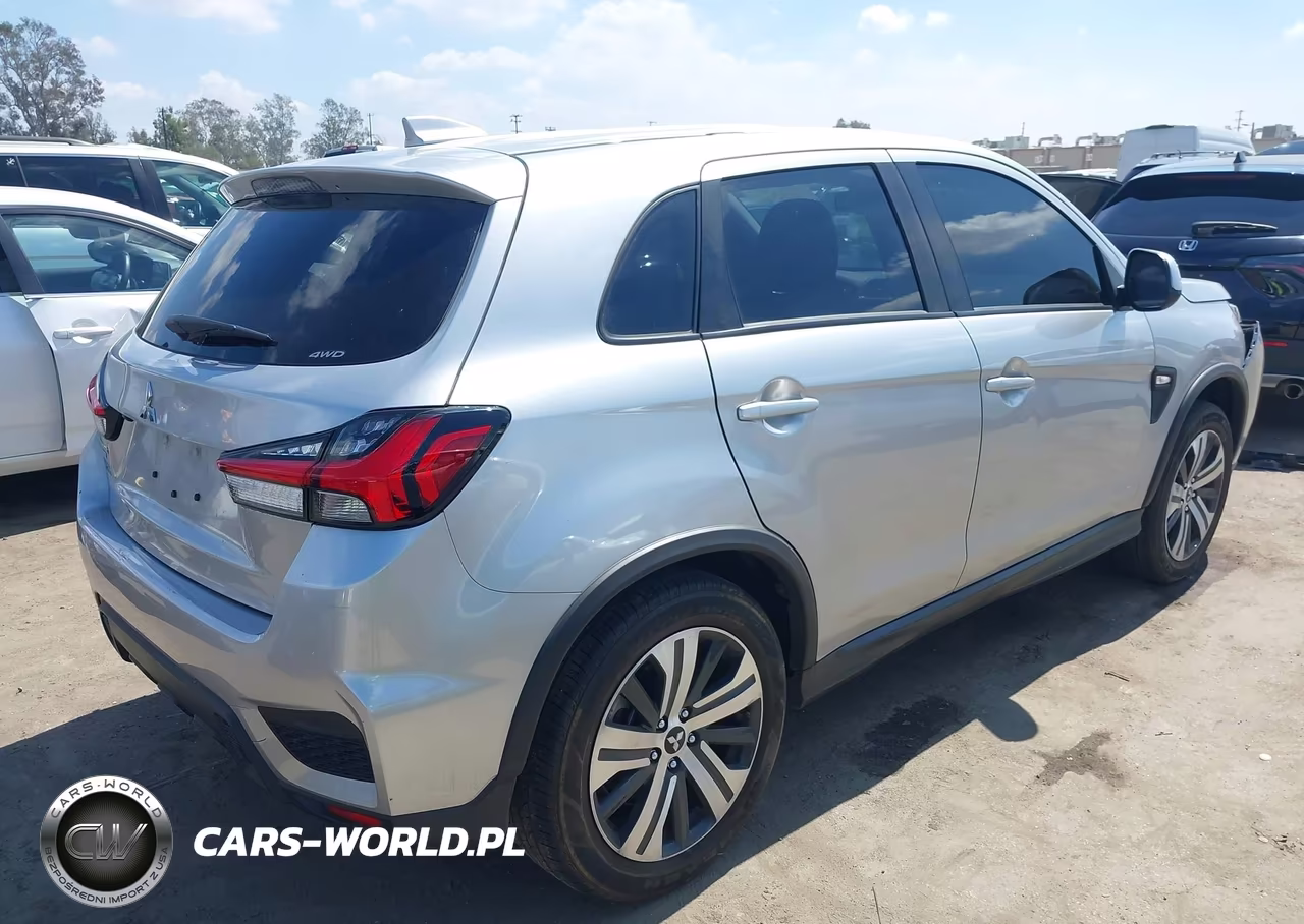 2024 Mitsubishi Outlander Sport 2.0 Es -2.0 Le -2.0 Ralliart -2.0 S -2.0 Se -2.0 Trail Edition -Es-Le-Ralliart-S-Se-Trail Edition VIN:JA4ARUAU7RU010947 - 4