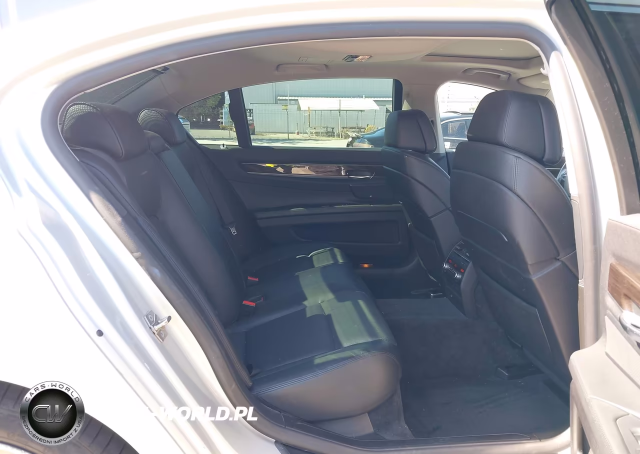 2011 BMW 750Li VIN:WBAKB8C51BC851635 - 8