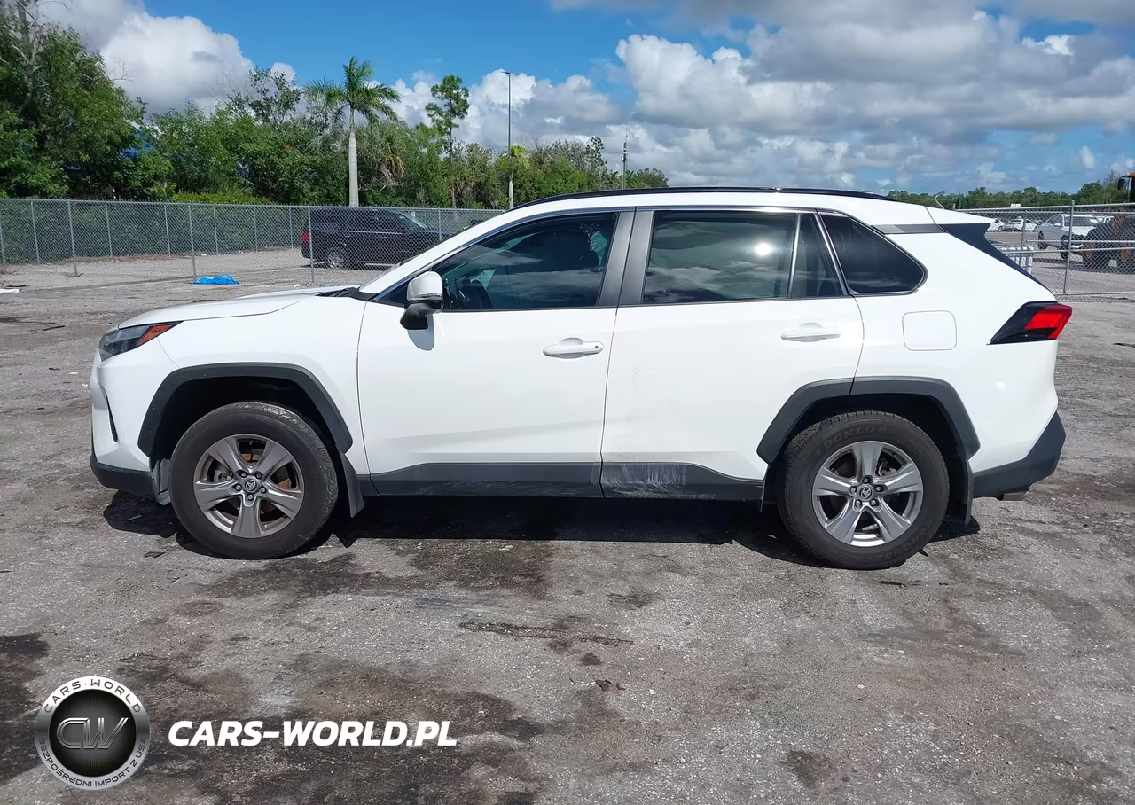 2024 Toyota Rav4 Xle VIN:2T3W1RFV5RC259513 - 14