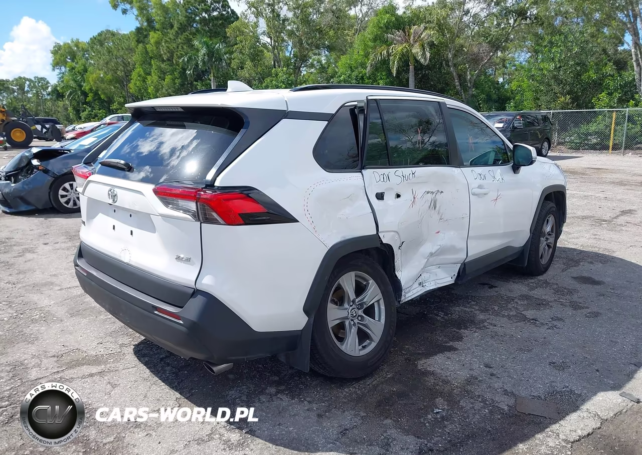 2024 Toyota Rav4 Xle VIN:2T3W1RFV5RC259513 - 4